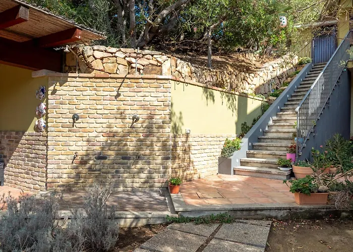 Ollastu Apartments Villasimius